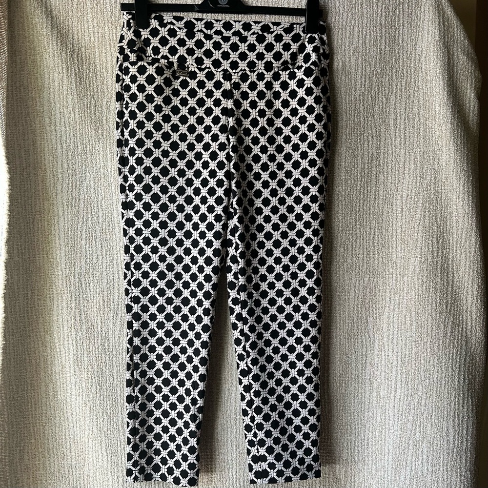 NWOT Lulu-B Geo Straight Leg Pants; wms: 10